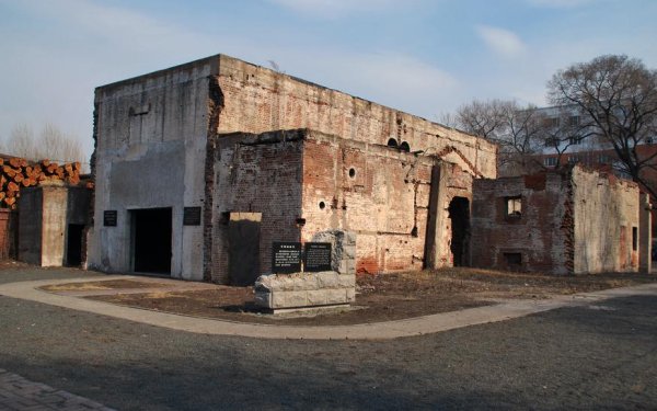 钱坛子 并非无人生还：历史上真有人逃出过731，后来还做了抗联师长